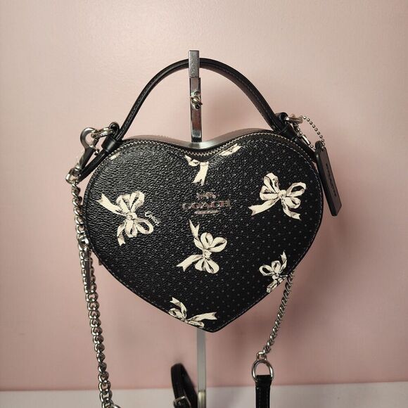 NWT Coach CAA99 Heart Crossbody Bag With Petite Bow Print Black Multi - Picture 1 of 5